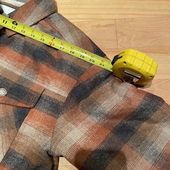 American Eagle Plaid Flannel Shirt Jacket / Shacket - fur lined - Sz M - Picture 4 of 9